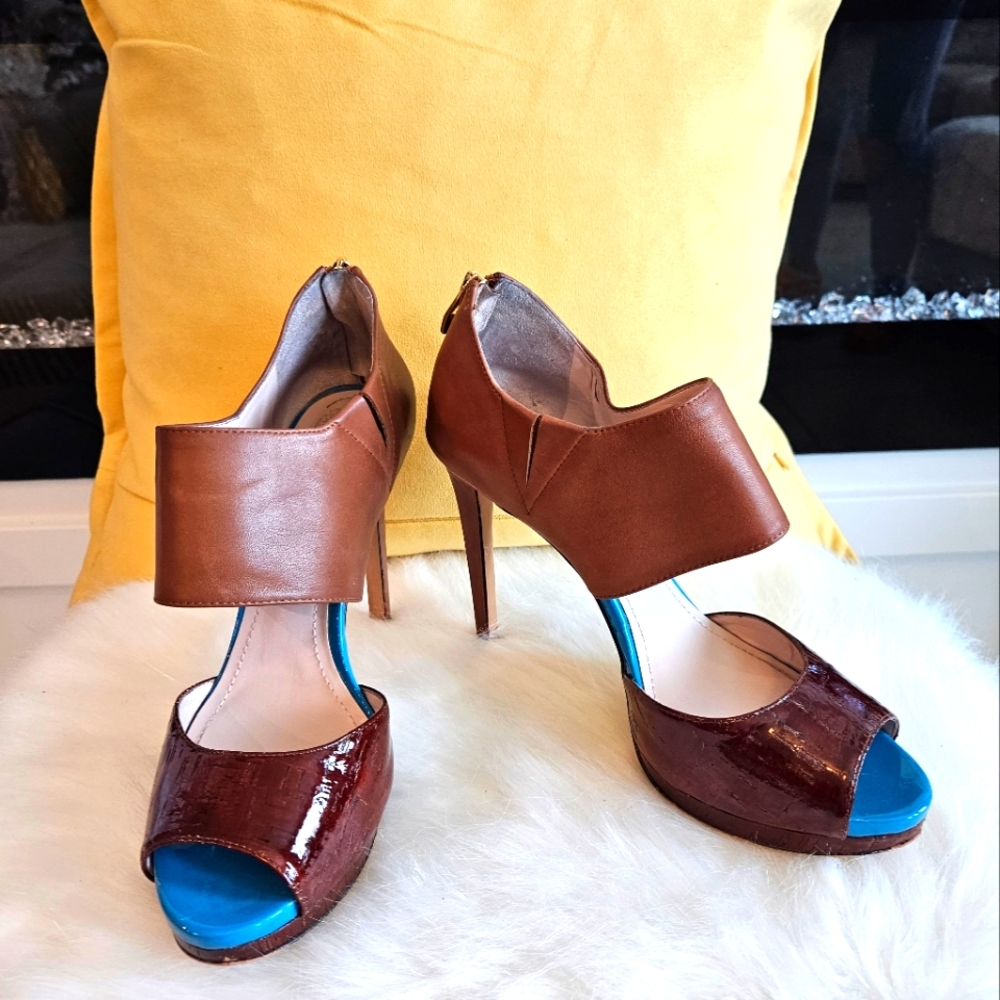 Vince Camuto High Heels